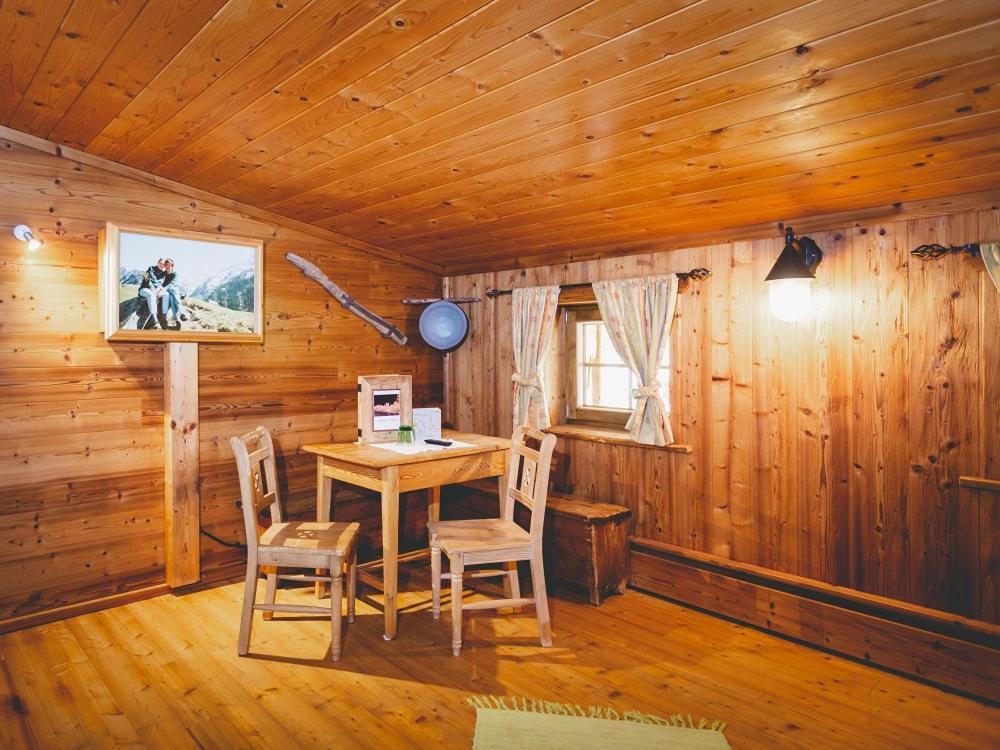 Отель Roanwirt Sankt Lorenzen im Murztal Экстерьер фото