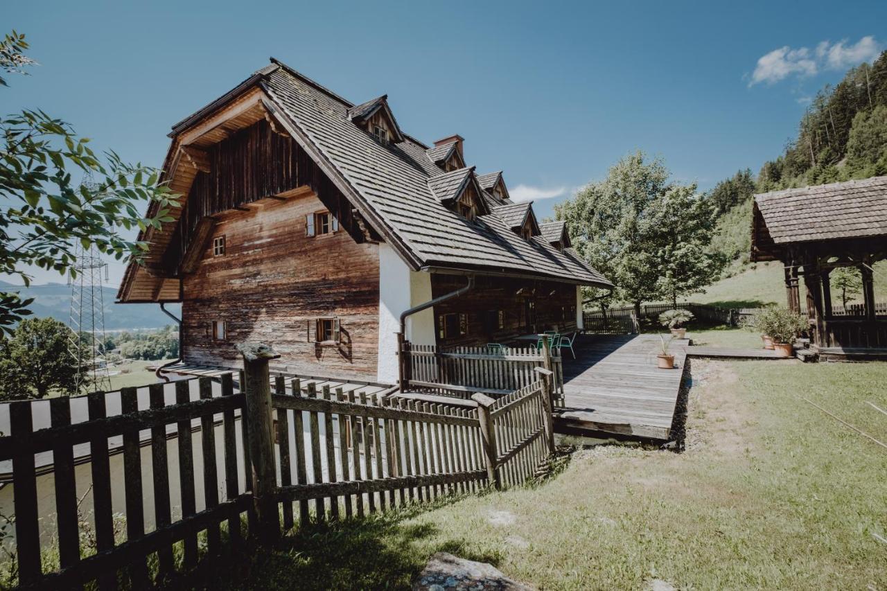 Отель Roanwirt Sankt Lorenzen im Murztal Экстерьер фото